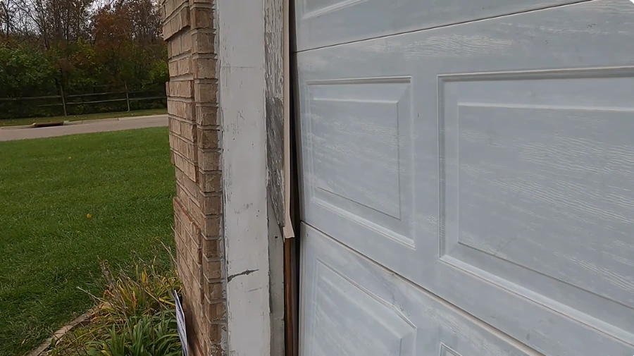 Emergency garage door repair Danville CA — same day 24/7 response for damaged doors
